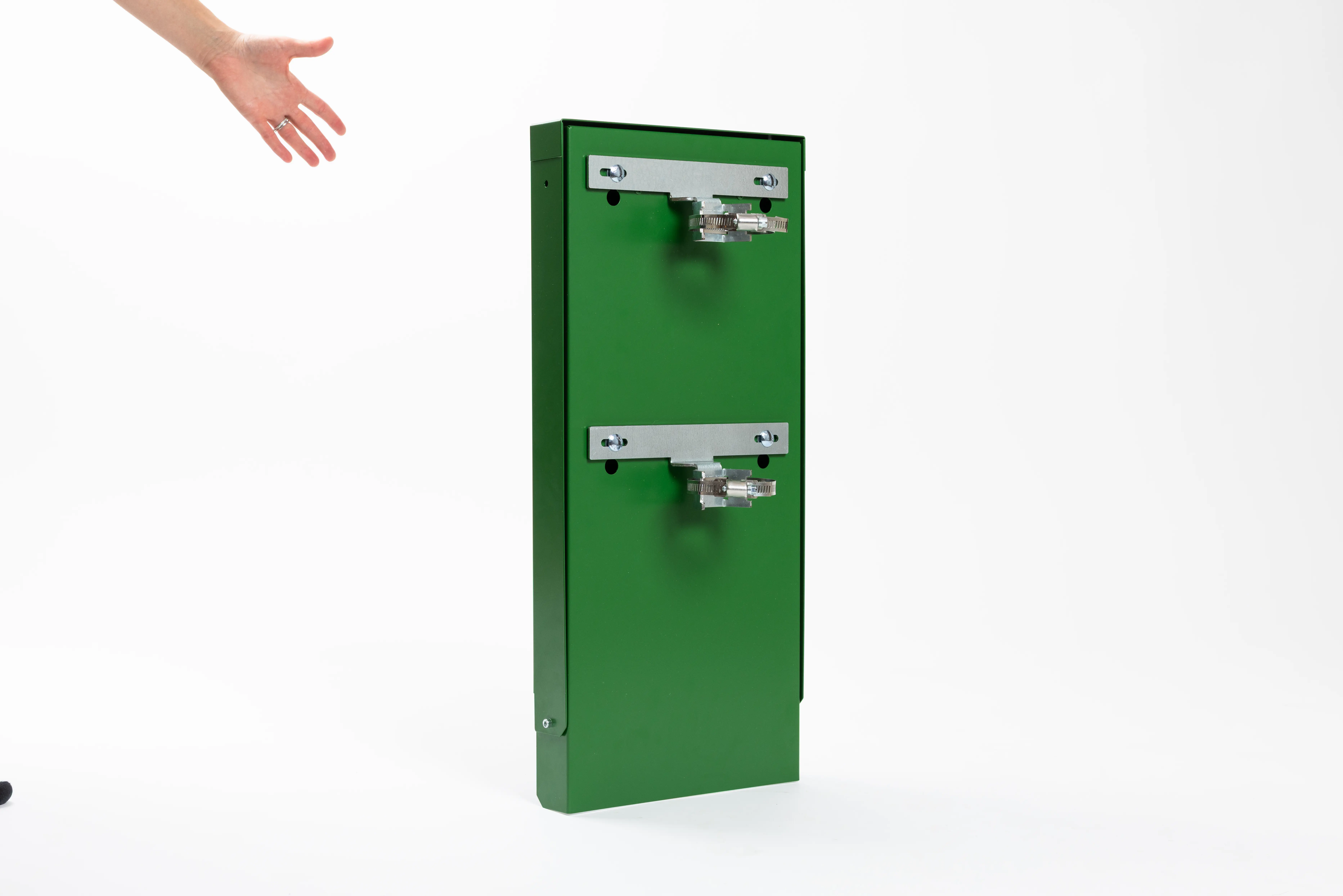 Pick and Bin Zsamramsack  Laubgrün Rückseite detail auf zweifache Säulenhalterung